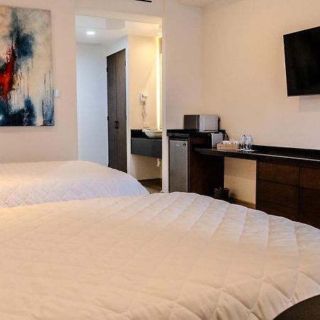 Hotel Gran Avenida, נאבוחואה מראה חיצוני תמונה
