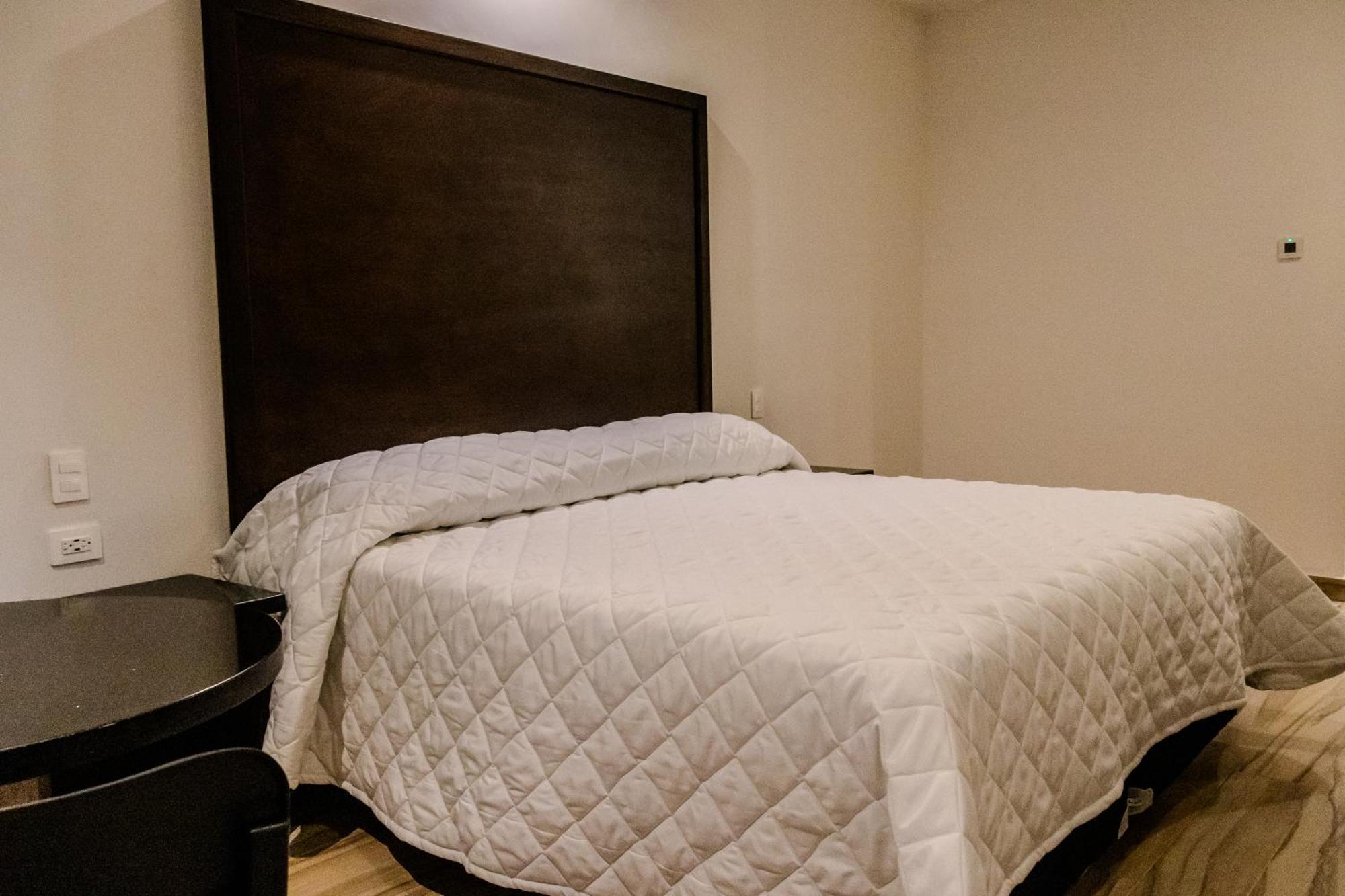 Hotel Gran Avenida, נאבוחואה מראה חיצוני תמונה