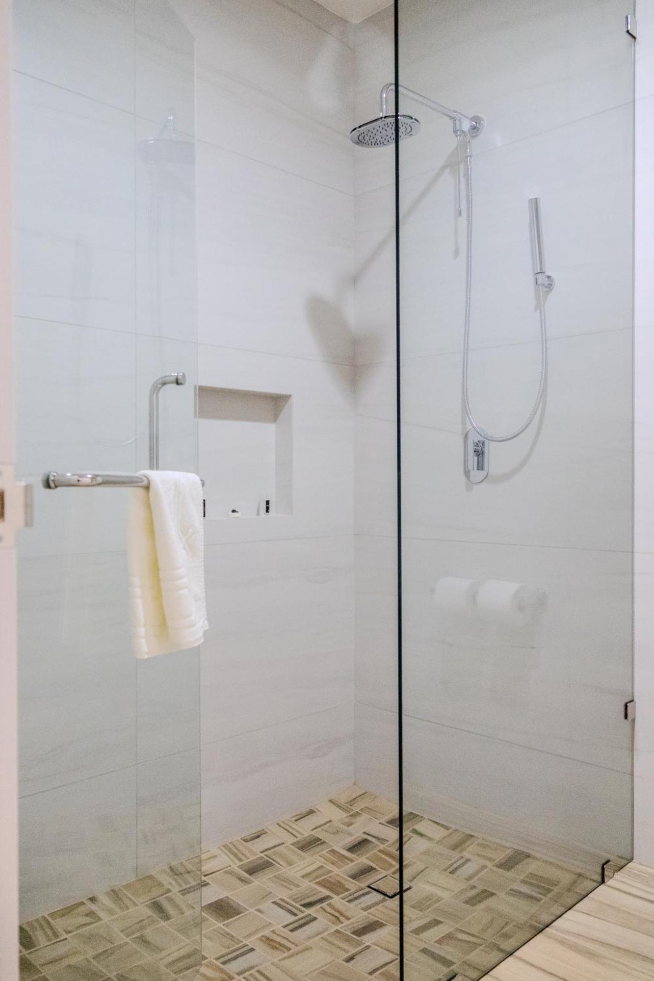 Hotel Gran Avenida, נאבוחואה מראה חיצוני תמונה