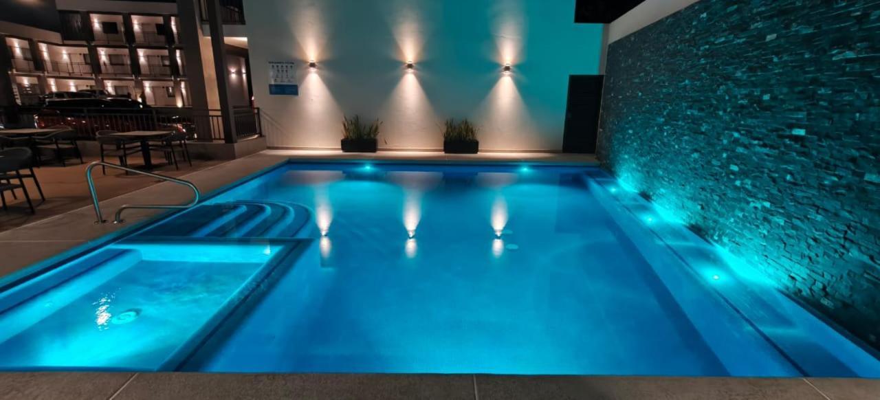 Hotel Gran Avenida, נאבוחואה מראה חיצוני תמונה