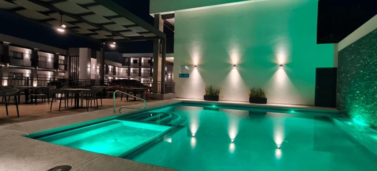 Hotel Gran Avenida, נאבוחואה מראה חיצוני תמונה